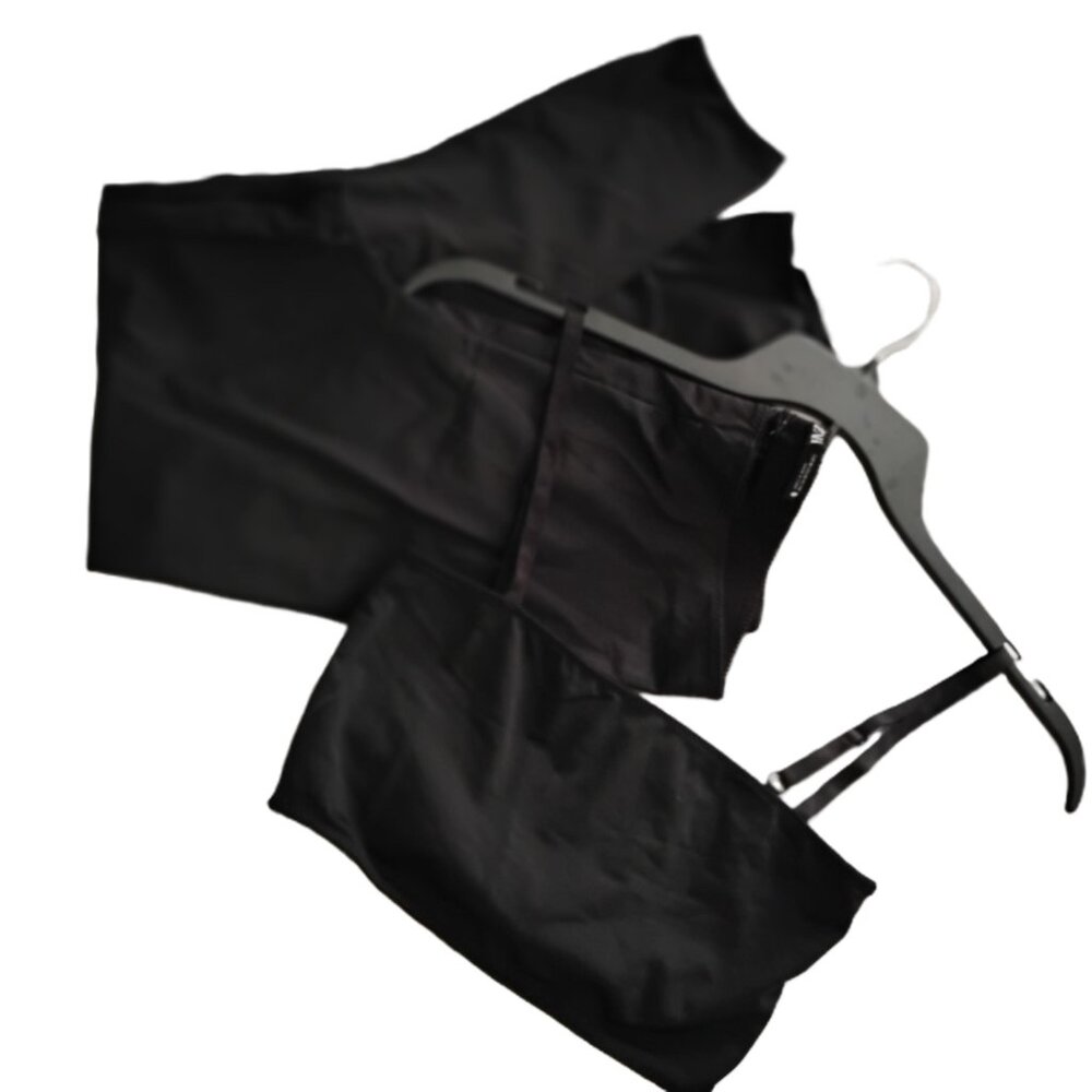 ZARA-M-LYCRAS FABRIC- CROP TOP AND LEGGINGS SET -BLACK KNIT-ACTIVEWEAR